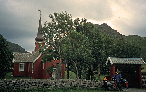 flakstad church