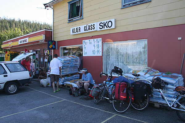 Olaf Bertnes Store at Bogen